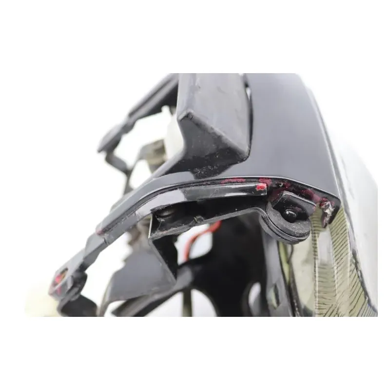 Feu arriere KAWASAKI ZZR 600 1993 - 2004