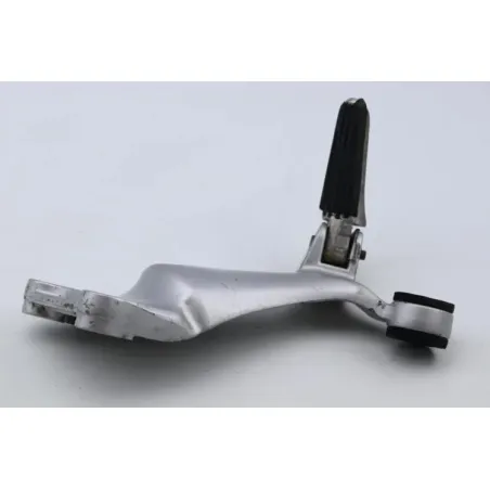 Platine arriere droite SUZUKI GSXR 1300 HAYABUSA 1999 - 2007