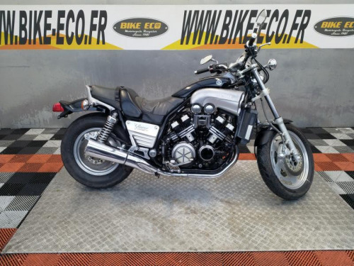 YAMAHA V-MAX 1200