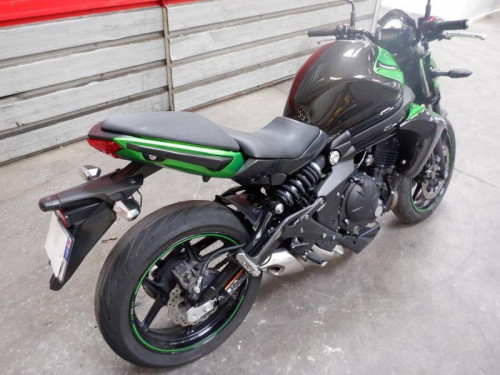 KAWASAKI ER6