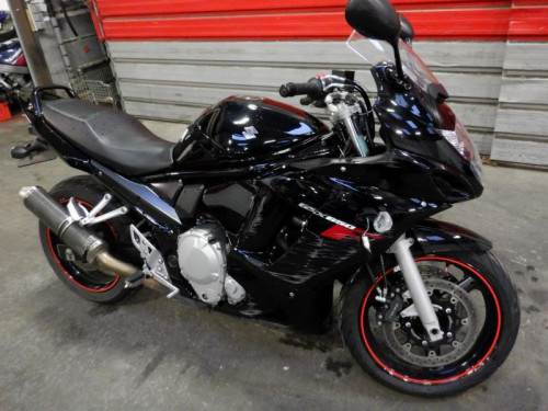 SUZUKI 650 GSXF