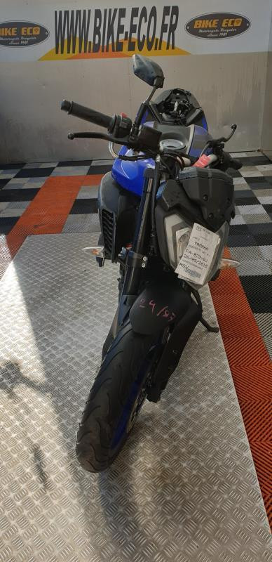 Location moto YAMAHA MT 125 - Darcos location motos électriques à Paris