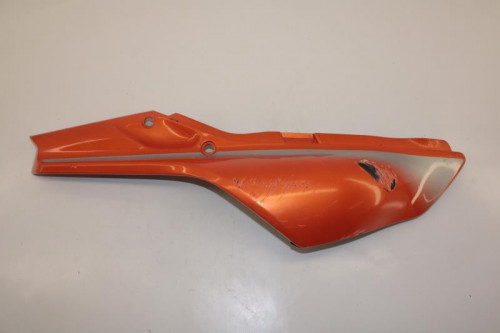 Carenage arriere droit YAMAHA 125 TDR 1997 - 2003