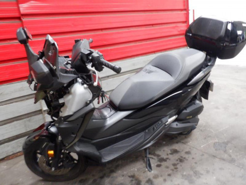 HONDA FORZA 125