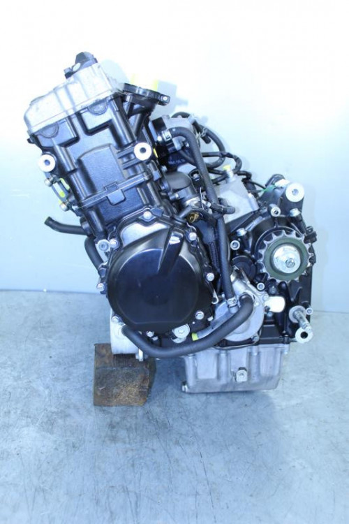 Moteur SUZUKI GSR 600 2006 - 2010