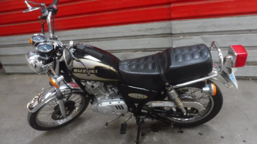 SUZUKI 125 GN