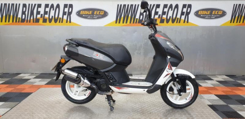 PEUGEOT STREET ZONE 50