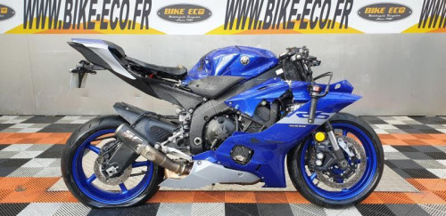 YAMAHA YZF 600 R6