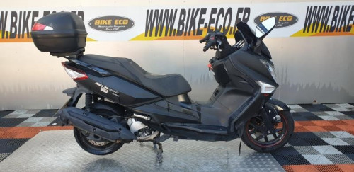 SYM GTS 300