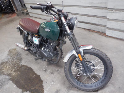 BRIXTON BX125