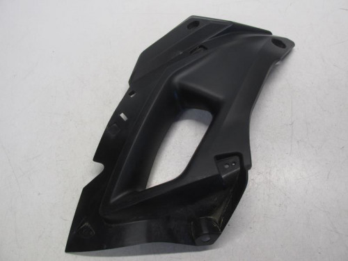 Cache carenage ecope droite YAMAHA XJ6 N 600 13-15