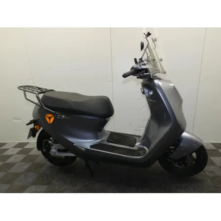 YADEA SPRO C1