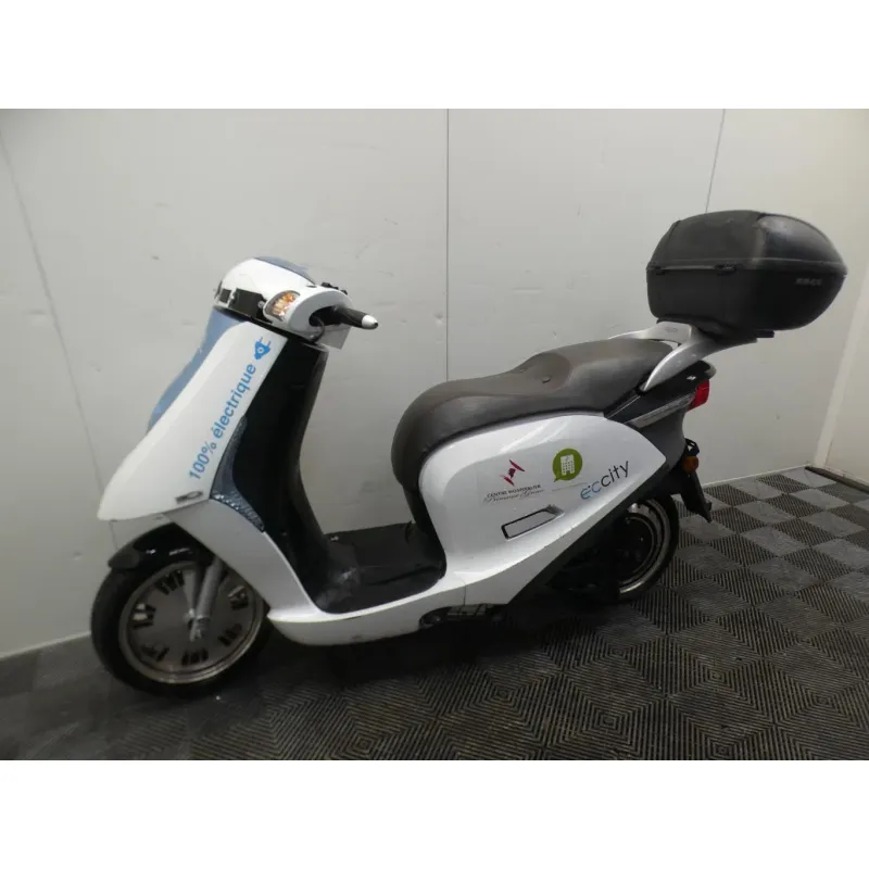 ECCITY MOTOCYCLES ARTELEC 670