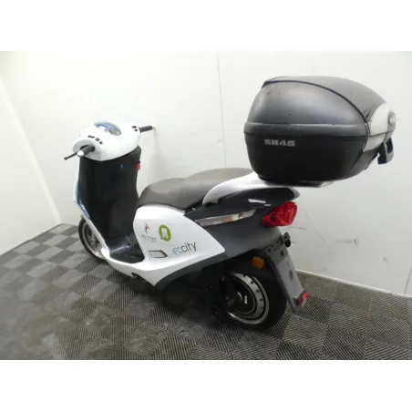 ECCITY MOTOCYCLES ARTELEC 670