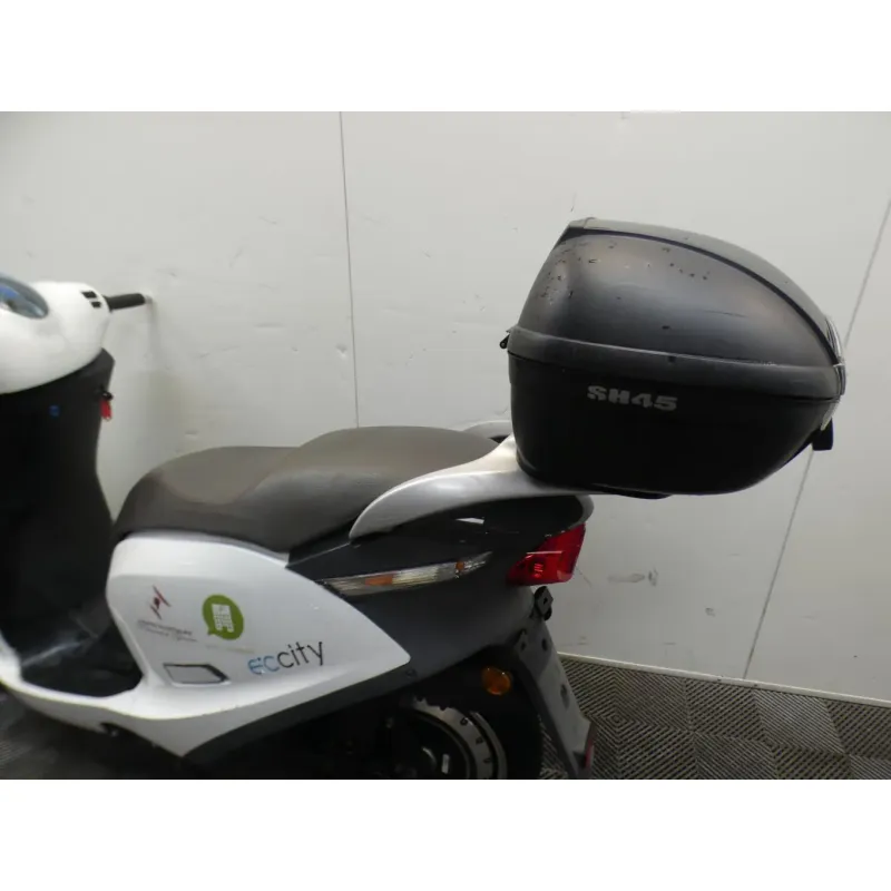 ECCITY MOTOCYCLES ARTELEC 670