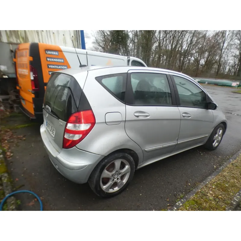 MERCEDES CLASSE A 169 PHASE 1