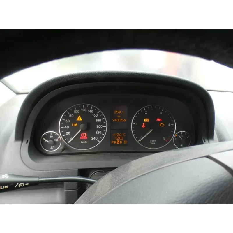 MERCEDES CLASSE A 169 PHASE 1