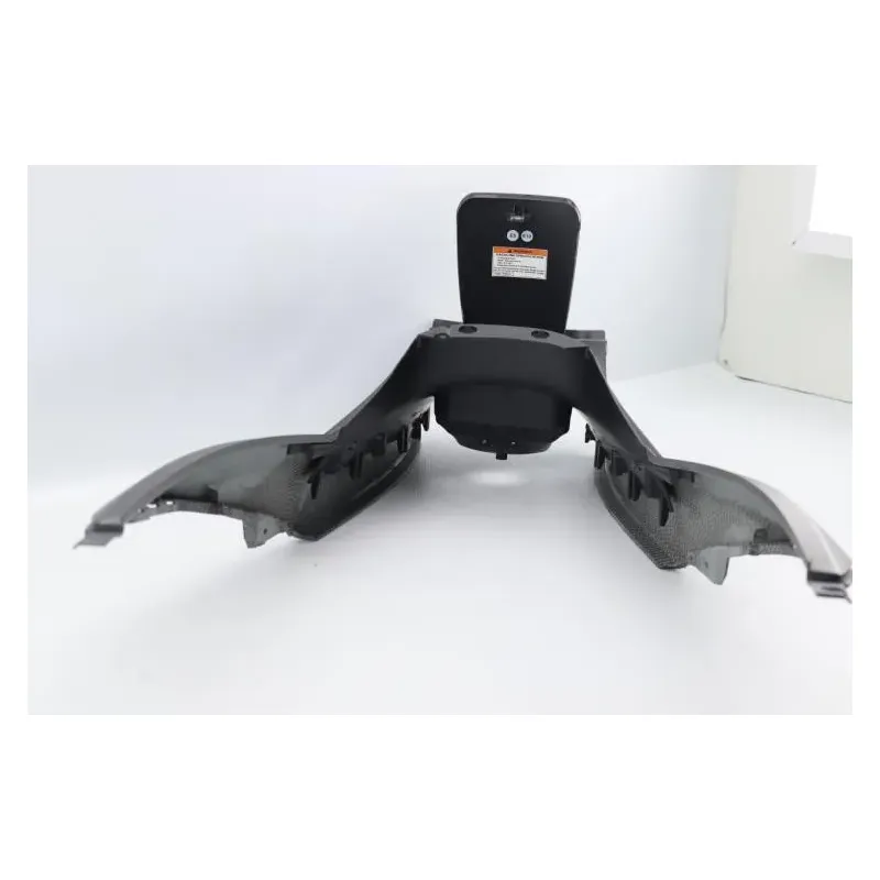 Cache carenage centrale marche pieds plancher PIAGGIO MP3 400 ABS 2020 - 2021