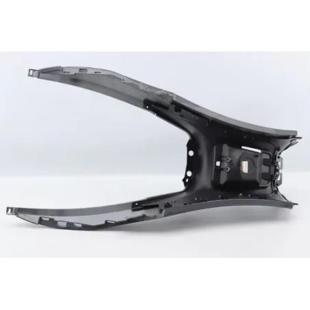 Cache carenage centrale marche pieds plancher PIAGGIO MP3 400 ABS 2020 - 2021