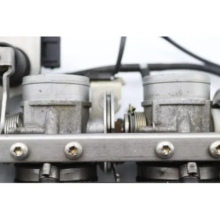 Rampe d'injection BMW K 1200 LT 1999 - 2003
