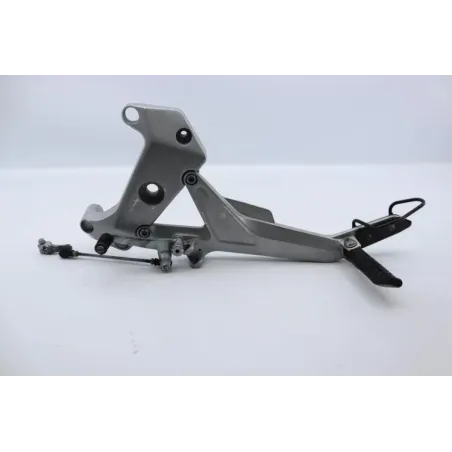Platine avant gauche HONDA CB 900 F HORNET 2002 - 2006