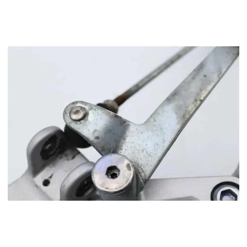 Platine avant gauche HONDA CB 900 F HORNET 2002 - 2006