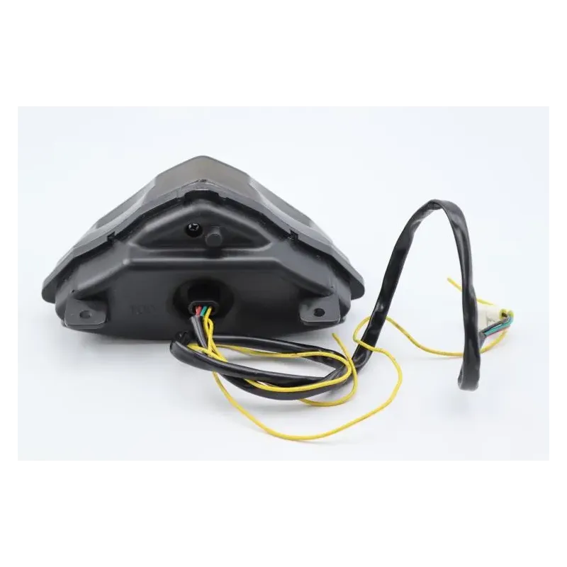 Feu arriere YAMAHA YZF 1000 R1 2004 - 2006