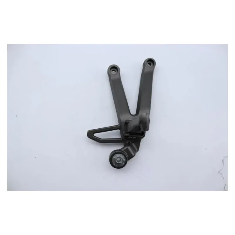 Repose pieds arriere droit KYMCO QUANNON 125 2007 - 2012