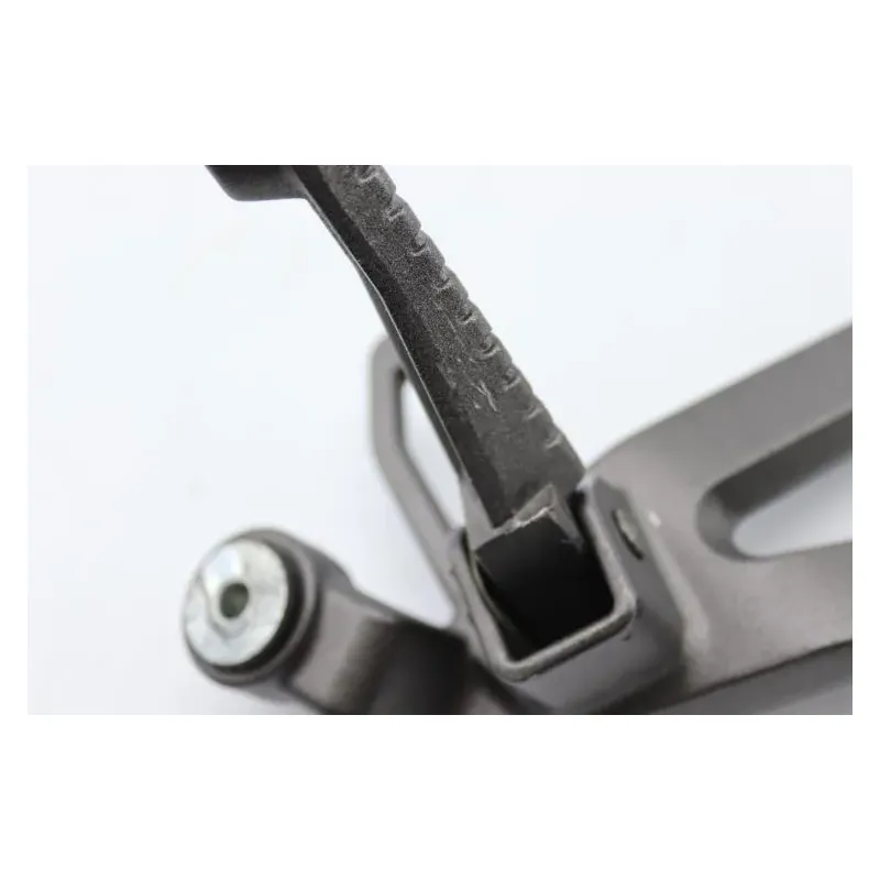 Repose pieds arriere droit KYMCO QUANNON 125 2007 - 2012