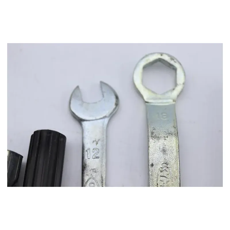 Trousse outil KYMCO QUANNON 125 2007 - 2012