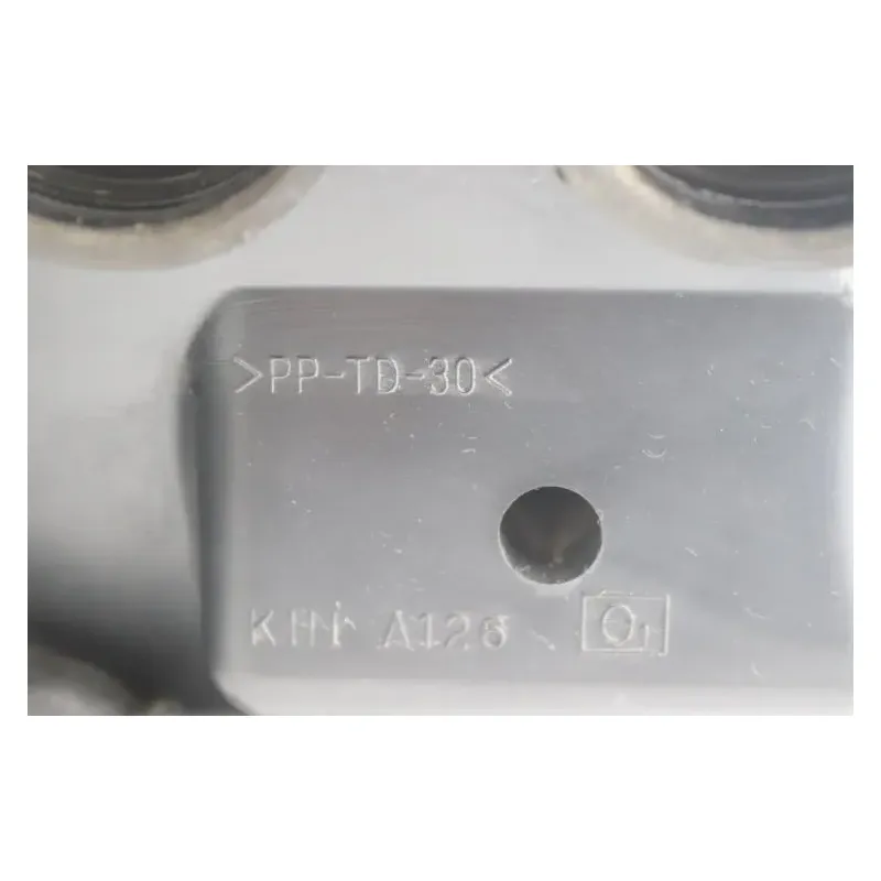 Boite a air KAWASAKI Z 750 S 2005 - 2006