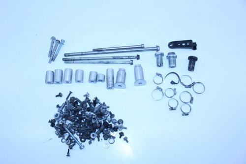 Kit visserie SUZUKI SV 1000 2003 - 2005