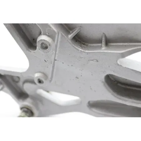 Platine avant droite HONDA CBF 500 2004 - 2007
