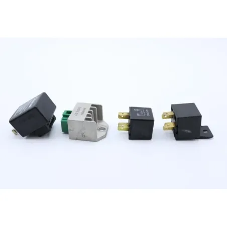 Relais boitier electrique YAMAHA TZR 50 2007 - 2008