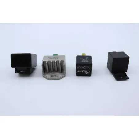 Relais boitier electrique YAMAHA TZR 50 2007 - 2008