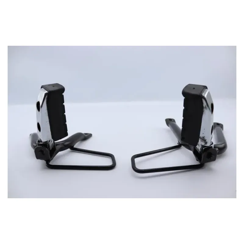 Repose pieds arriere droit YAMAHA TENERE 660 1991 - 1996