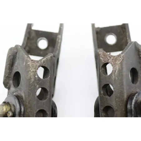 Repose pieds avant droit YAMAHA TENERE 660 1991 - 1996