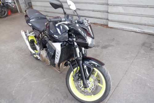KAWASAKI Z750
