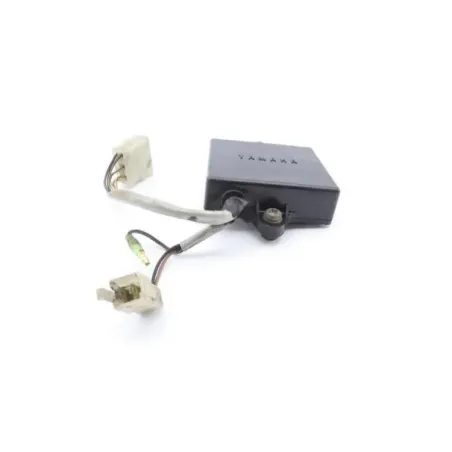 Relais boitier electrique YAMAHA DT 125 1982 - 1987