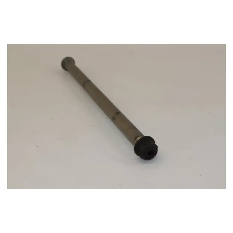 Axe de roue arriere SUZUKI UH 650 BURGMAN 2007 - 2013