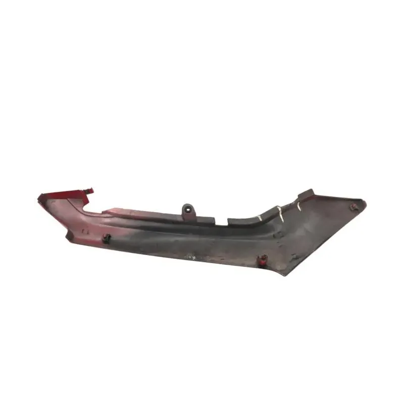 Cache carenage coque arriere gauche SUZUKI GS 500 E 1989-1996
