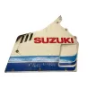 Cache flanc de carenage droit SUZUKI GSXR 750 1985 Cache flanc de carenage droit SUZUKI GSXR 750 1985