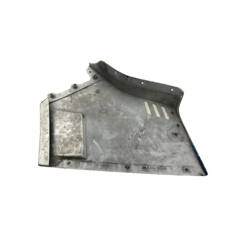 Cache flanc de carenage droit SUZUKI GSXR 750 1985