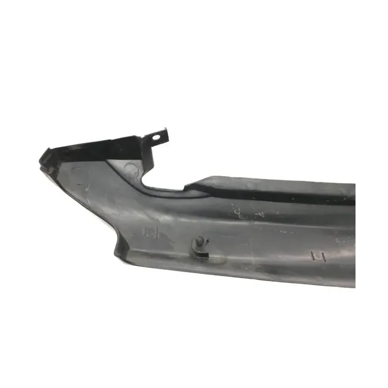 Cache carenage coque arriere gauche SUZUKI GS 500 E 1989-1996