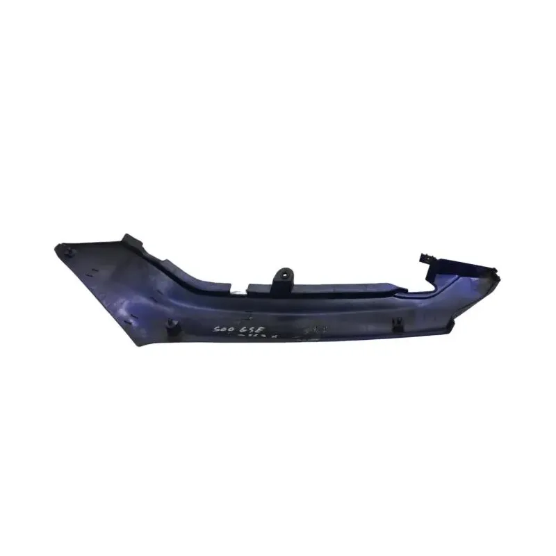 Cache carenage coque arriere droit SUZUKI GS 500 E 1989-1996