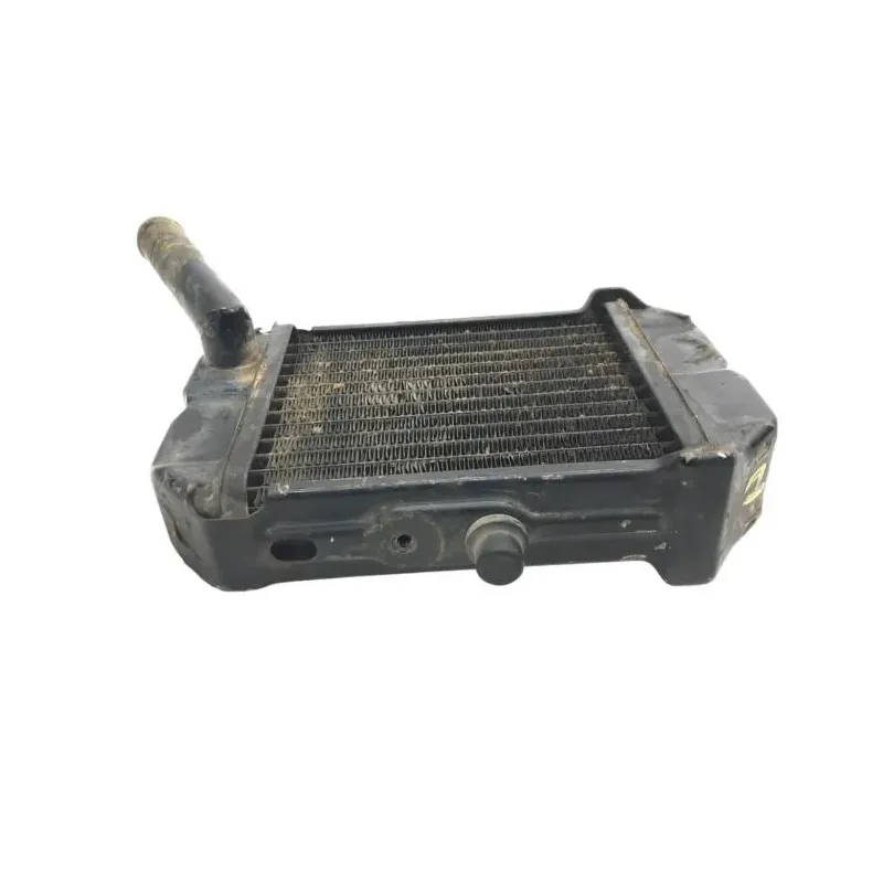 Radiateur eau HONDA VF 750 F 1983-1984