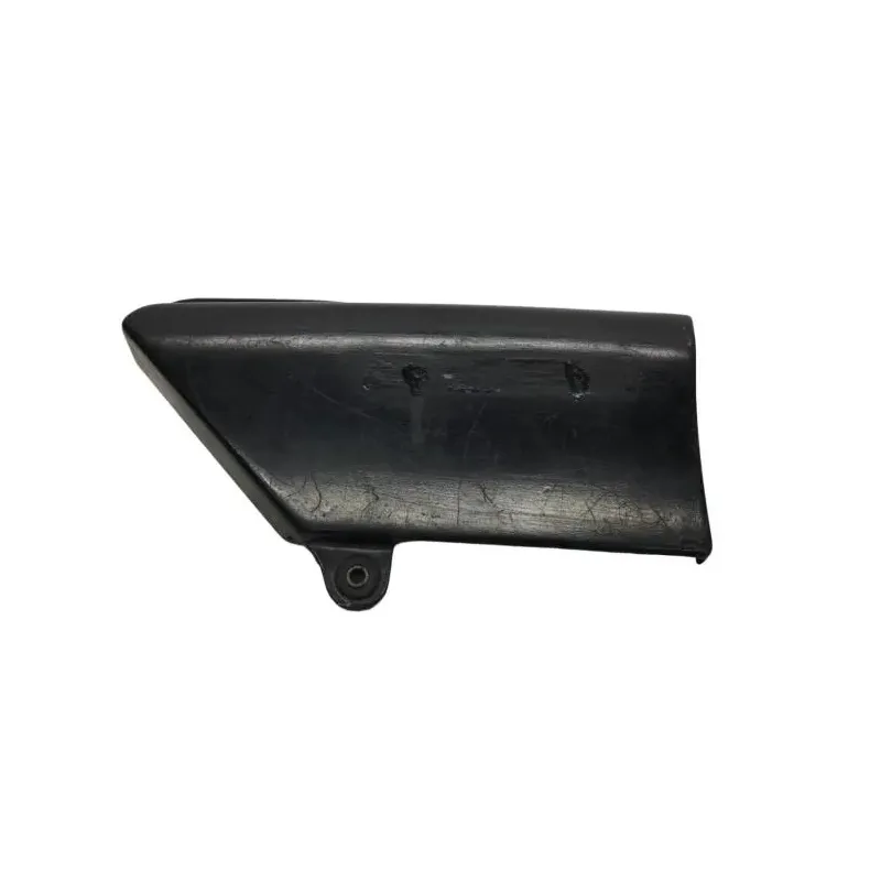 Cache carenage sous selle droit SUZUKI GS 750 1977-1978