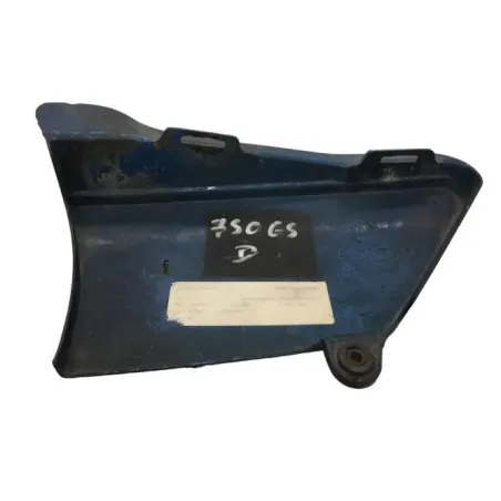 Cache carenage sous selle droit SUZUKI GS 750 1977-1978