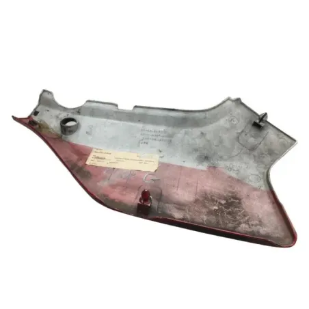 Cache carenage sous selle droit HONDA CBX 550 1982-1985