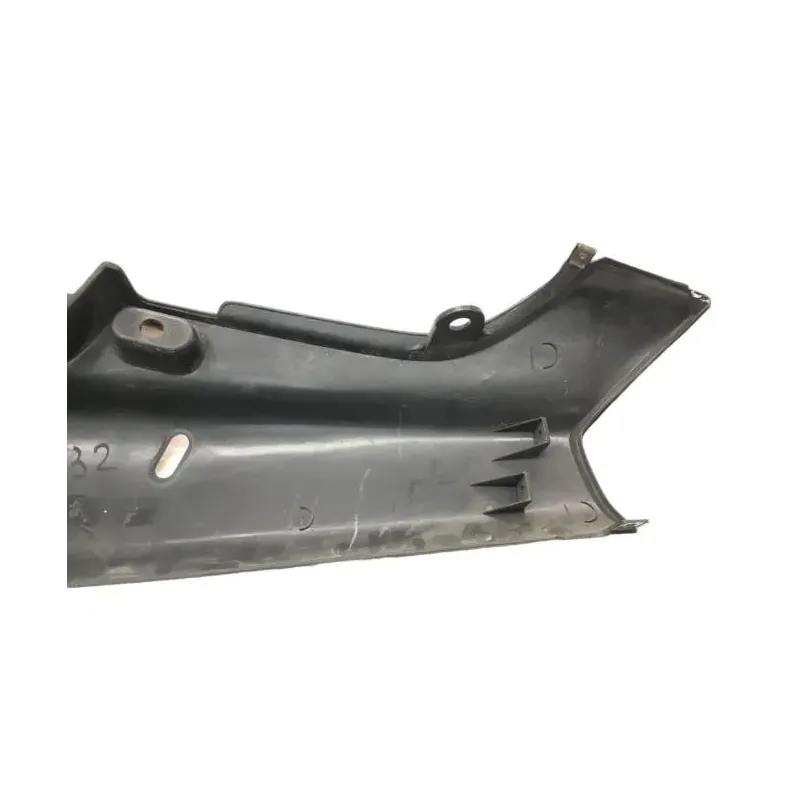 Cache carenage coque arriere droit SUZUKI GSXR 750 1992-1995